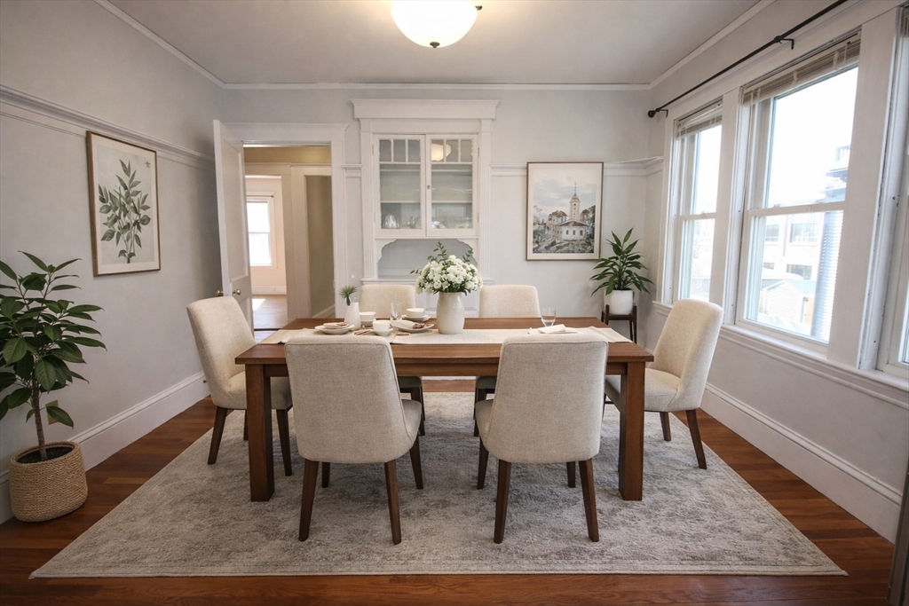 63 Foster St, Arlington, Massachusetts, 4 Bedrooms Bedrooms, 7 Rooms Rooms,2 BathroomsBathrooms,Residential Lease,For Rent,Foster St,73507535