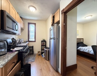 146 Webster Avenue, Cambridge, Massachusetts, 3 Bedrooms Bedrooms, 4 Rooms Rooms,1 BathroomBathrooms,Residential Lease,For Rent,Webster Avenue,73507545