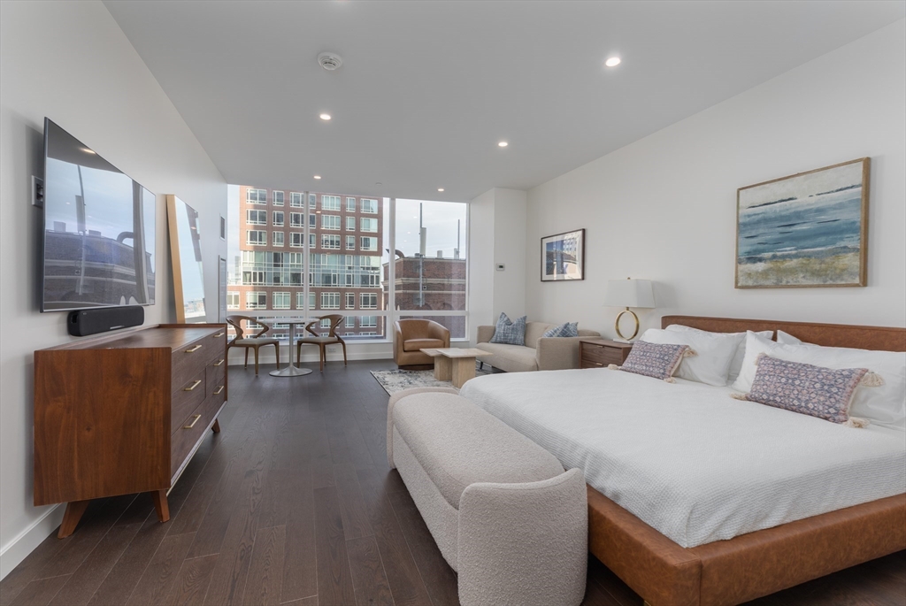 40 Trinity Pl, Boston, Massachusetts, 2 Rooms Rooms,1 BathroomBathrooms,Residential Lease,For Rent,Trinity Pl,73507549