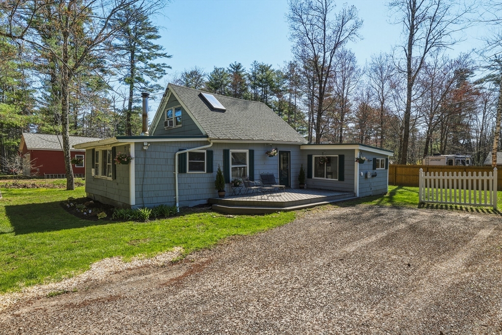 133 Lakeview Rd, Shutesbury, Massachusetts, 2 Bedrooms Bedrooms, 4 Rooms Rooms,1 BathroomBathrooms,Residential,For Sale,Lakeview Rd,73507550
