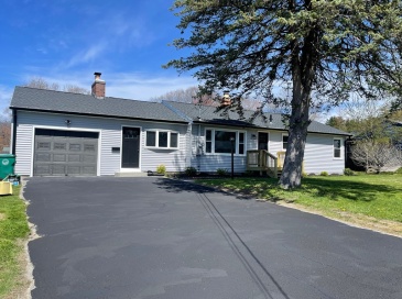 50 Lionel Ave, Fitchburg, Massachusetts, 3 Bedrooms Bedrooms, 6 Rooms Rooms,1.5 BathroomsBathrooms,Residential,For Sale,Lionel Ave,73507602