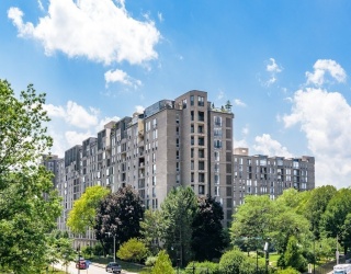 33 Pond Ave, Brookline, Massachusetts, 1 Bedroom Bedrooms, 3 Rooms Rooms,1 BathroomBathrooms,Residential,For Sale,Pond Ave,73507665