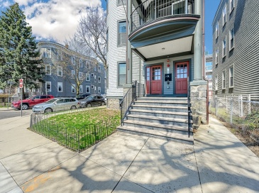 1650 Columbia Rd, Boston, Massachusetts, 5 Bedrooms Bedrooms, 7 Rooms Rooms,3 BathroomsBathrooms,Residential Lease,For Rent,Columbia Rd,73502531