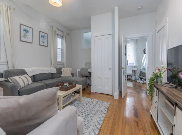 69 I Street, Boston, Massachusetts, 2 Bedrooms Bedrooms, 5 Rooms Rooms,1 BathroomBathrooms,Residential Lease,For Rent,I Street,73494476 69 I Street, Boston, Massachusetts, 2 Bedrooms Bedrooms, 5 Rooms Rooms,1 BathroomBathrooms,Residential Lease,For Rent,I Street,73494476