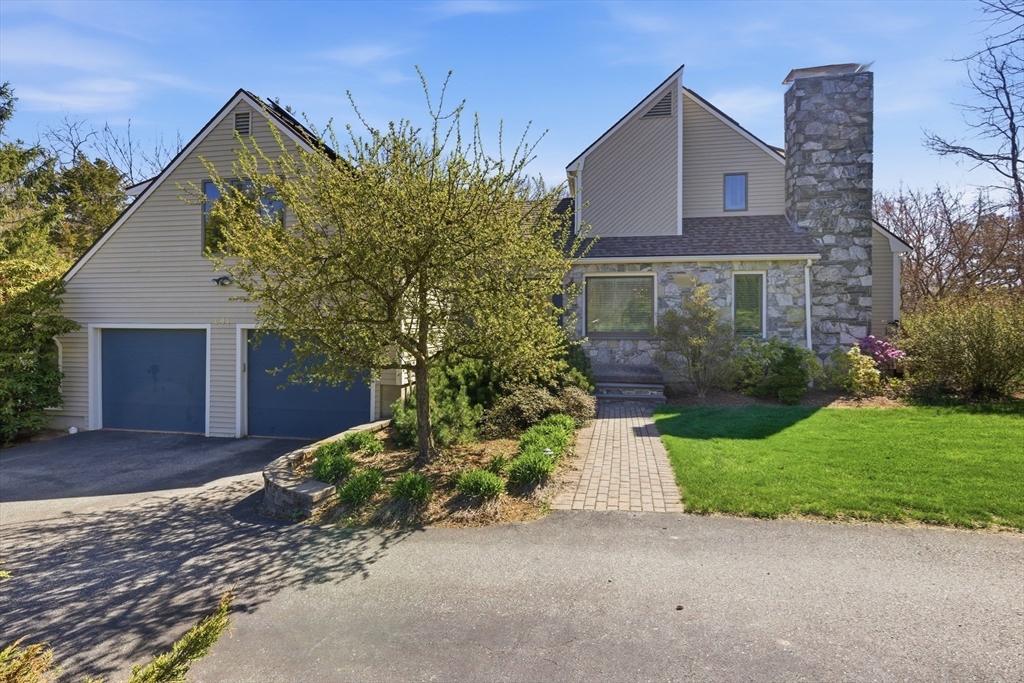 641 Salem End Road, Framingham, Massachusetts, 4 Bedrooms Bedrooms, 8 Rooms Rooms,3.5 BathroomsBathrooms,Residential,For Sale,Salem End Road,73507688