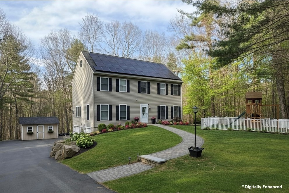683 Nw Main St, Douglas, Massachusetts, 4 Bedrooms Bedrooms, 8 Rooms Rooms,2.5 BathroomsBathrooms,Residential,For Sale,Nw Main St,73507726