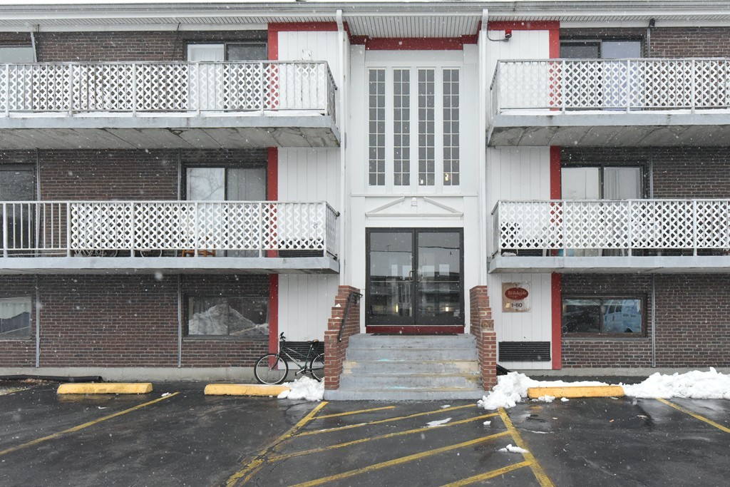 126 Beaver Street, Framingham, Massachusetts, 1 Bedroom Bedrooms, 3 Rooms Rooms,1 BathroomBathrooms,Residential,For Sale,Beaver Street,73507723