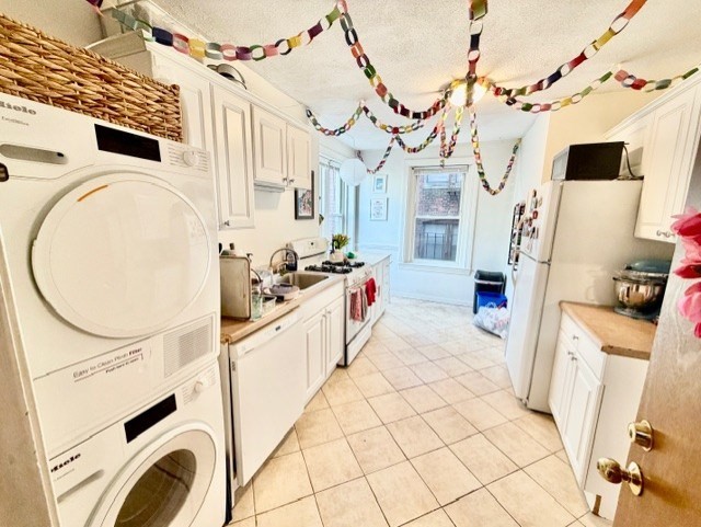 11 Foster, Boston, Massachusetts, 2 Bedrooms Bedrooms, 5 Rooms Rooms,1 BathroomBathrooms,Residential Lease,For Rent,Foster,73507669
