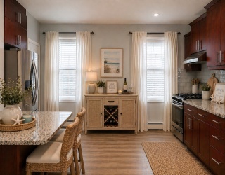 74 Nightingale Street, Boston, Massachusetts, 3 Bedrooms Bedrooms, 5 Rooms Rooms,1 BathroomBathrooms,Residential Lease,For Rent,Nightingale Street,73507808