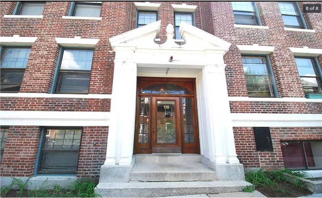 110 Lanark Road, Boston, Massachusetts, 2 Bedrooms Bedrooms, 5 Rooms Rooms,1 BathroomBathrooms,Residential Lease,For Rent,Lanark Road,73507837