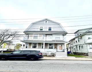 1129 Saratoga St, Boston, Massachusetts, 2 Bedrooms Bedrooms, 5 Rooms Rooms,1 BathroomBathrooms,Residential Lease,For Rent,Saratoga St,73507838