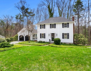 26 Canterbury Hill Rd, Topsfield, Massachusetts, 4 Bedrooms Bedrooms, 8 Rooms Rooms,2.5 BathroomsBathrooms,Residential,For Sale,Canterbury Hill Rd,73507847