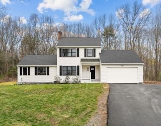 1 Northedge Road, Hamilton, Massachusetts, 4 Bedrooms Bedrooms, 14 Rooms Rooms,2.5 BathroomsBathrooms,Residential,For Sale,Northedge Road,73507708