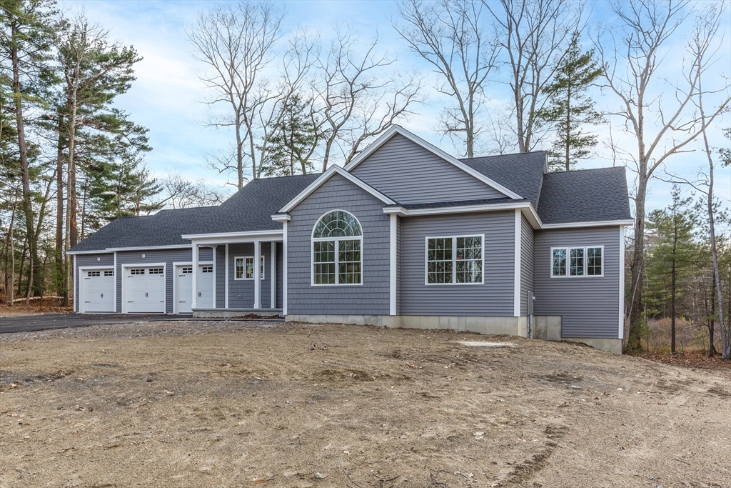 54 Haystack Circle, Pelham, New Hampshire, 3 Bedrooms Bedrooms, 6 Rooms Rooms,2.5 BathroomsBathrooms,Residential,For Sale,Haystack Circle,73507859