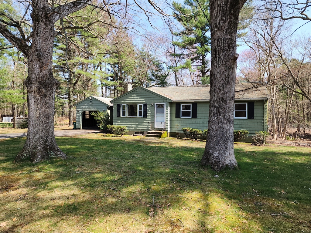 64 Otis Street, Mansfield, Massachusetts, 3 Bedrooms Bedrooms, 6 Rooms Rooms,1 BathroomBathrooms,Residential,For Sale,Otis Street,73507866