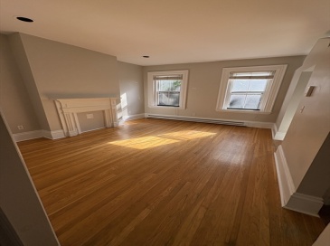 54 E Springfield Street, Boston, Massachusetts, 1 Bedroom Bedrooms, 3 Rooms Rooms,1 BathroomBathrooms,Residential Lease,For Rent,E Springfield Street,73507865