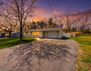 14 Myrna Rd, Framingham, Massachusetts, 3 Bedrooms Bedrooms, 7 Rooms Rooms,1 BathroomBathrooms,Residential,For Sale,Myrna Rd,73507871