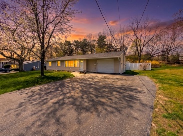 14 Myrna Rd, Framingham, Massachusetts, 3 Bedrooms Bedrooms, 7 Rooms Rooms,1 BathroomBathrooms,Residential,For Sale,Myrna Rd,73507871