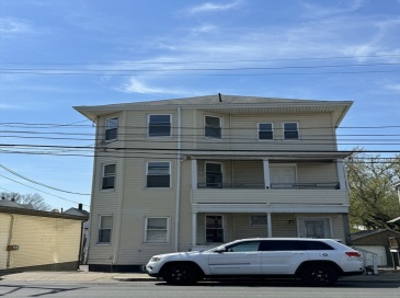 539 Washington St, Quincy, Massachusetts, 3 Bedrooms Bedrooms, 5 Rooms Rooms,1 BathroomBathrooms,Residential Lease,For Rent,Washington St,73507873