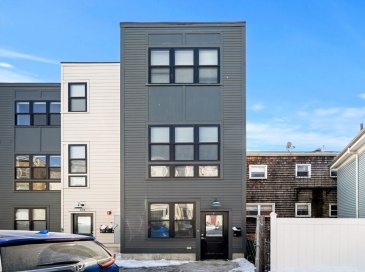 181 Bennington Street, Boston, Massachusetts, 2 Bedrooms Bedrooms, 6 Rooms Rooms,2 BathroomsBathrooms,Residential Lease,For Rent,Bennington Street,73507872