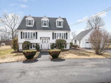 287 Fox Ave, Dracut, Massachusetts, 3 Bedrooms Bedrooms, 9 Rooms Rooms,2.5 BathroomsBathrooms,Residential,For Sale,Fox Ave,73480822