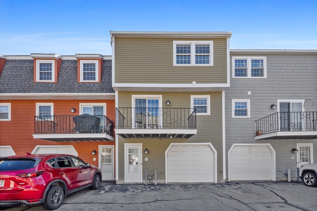 95 Prescott Dr, Chelmsford, Massachusetts, 2 Bedrooms Bedrooms, 7 Rooms Rooms,1.5 BathroomsBathrooms,Residential,For Sale,Prescott Dr,73488381