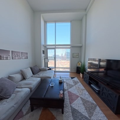 1 Earhart St, Cambridge, Massachusetts, 1 Bedroom Bedrooms, 4 Rooms Rooms,1.5 BathroomsBathrooms,Residential Lease,For Rent,Earhart St,73482332