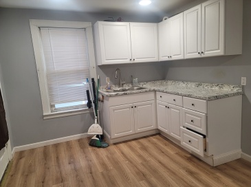 39 Worcester, Southbridge, Massachusetts, 2 Bedrooms Bedrooms, 4 Rooms Rooms,1 BathroomBathrooms,Residential Lease,For Rent,Worcester,73500566 39 Worcester, Southbridge, Massachusetts, 2 Bedrooms Bedrooms, 4 Rooms Rooms,1 BathroomBathrooms,Residential Lease,For Rent,Worcester,73500566