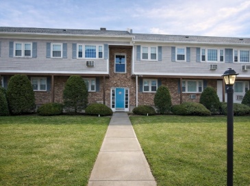 174 Upper County Rd, Dennis, Massachusetts, 1 Bedroom Bedrooms, 4 Rooms Rooms,1 BathroomBathrooms,Residential,For Sale,Upper County Rd,73495797