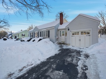 8 Flint St, Chelmsford, Massachusetts, 5 Bedrooms Bedrooms, 8 Rooms Rooms,2 BathroomsBathrooms,Residential,For Sale,Flint St,73474325 8 Flint St, Chelmsford, Massachusetts, 5 Bedrooms Bedrooms, 8 Rooms Rooms,2 BathroomsBathrooms,Residential,For Sale,Flint St,73474325