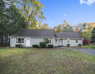 5 Edgewood Rd, Wilbraham, Massachusetts, 3 Bedrooms Bedrooms, 7 Rooms Rooms,2 BathroomsBathrooms,Residential,For Sale,Edgewood Rd,73484133