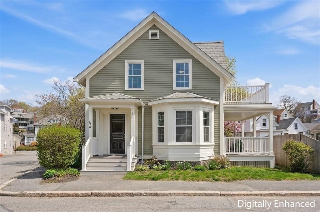 38 Puritan Road, Swampscott, Massachusetts, 3 Bedrooms Bedrooms, 6 Rooms Rooms,2.5 BathroomsBathrooms,Residential,For Sale,Puritan Road,73489189