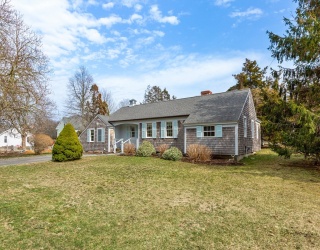 49 Doane Rd, Harwich, Massachusetts, 3 Bedrooms Bedrooms, 5 Rooms Rooms,1.5 BathroomsBathrooms,Residential,For Sale,Doane Rd,73507925