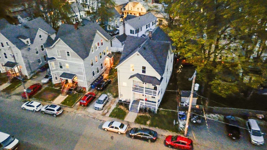 61 Goddard, Southbridge, Massachusetts, 9 Bedrooms Bedrooms, 12 Rooms Rooms,3 BathroomsBathrooms,Residential Income,For Sale,Goddard,73507970