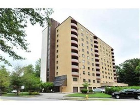 2500 Mystic Valley Pkwy, Medford, Massachusetts, 2 Bedrooms Bedrooms, 5 Rooms Rooms,2 BathroomsBathrooms,Residential Lease,For Rent,Mystic Valley Pkwy,73508141