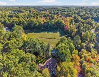 17, 17A, 17B Cranberry Ln, Falmouth, Massachusetts, 7 Bedrooms Bedrooms, 14 Rooms Rooms,4 BathroomsBathrooms,Residential,For Sale,Cranberry Ln,73508004