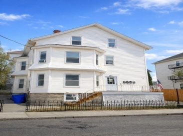 158 Forest St, Fall River, Massachusetts, 6 Bedrooms Bedrooms, 19 Rooms Rooms,4 BathroomsBathrooms,Residential Income,For Sale,Forest St,73486196