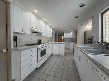12 Community Way, Foxboro, Massachusetts, 3 Bedrooms Bedrooms, 6 Rooms Rooms,2 BathroomsBathrooms,Residential Lease,For Rent,Community Way,73471527 12 Community Way, Foxboro, Massachusetts, 3 Bedrooms Bedrooms, 6 Rooms Rooms,2 BathroomsBathrooms,Residential Lease,For Rent,Community Way,73471527