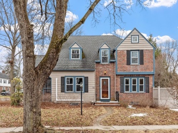 70 Ardsmoor Rd, Melrose, Massachusetts, 4 Bedrooms Bedrooms, 7 Rooms Rooms,1.5 BathroomsBathrooms,Residential,For Sale,Ardsmoor Rd,73488047 70 Ardsmoor Rd, Melrose, Massachusetts, 4 Bedrooms Bedrooms, 7 Rooms Rooms,1.5 BathroomsBathrooms,Residential,For Sale,Ardsmoor Rd,73488047