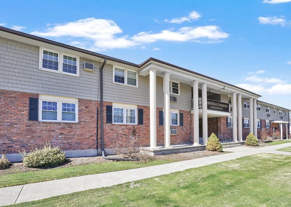420 Main Street, Agawam, Massachusetts, 1 Bedroom Bedrooms, 3 Rooms Rooms,1 BathroomBathrooms,Residential,For Sale,Main Street,73493803