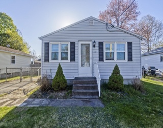 78 Glendale St, Chicopee, Massachusetts, 3 Bedrooms Bedrooms, 5 Rooms Rooms,1 BathroomBathrooms,Residential,For Sale,Glendale St,73508466