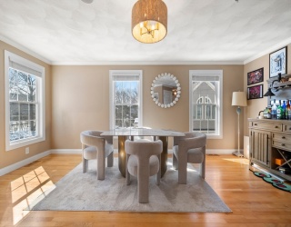 36 Middlesex, Wilmington, Massachusetts, 2 Bedrooms Bedrooms, 5 Rooms Rooms,1 BathroomBathrooms,Residential,For Sale,Middlesex,73508472