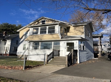 383 Newbury Street, Springfield, Massachusetts, 3 Bedrooms Bedrooms, 5 Rooms Rooms,1 BathroomBathrooms,Residential Lease,For Rent,Newbury Street,73508272