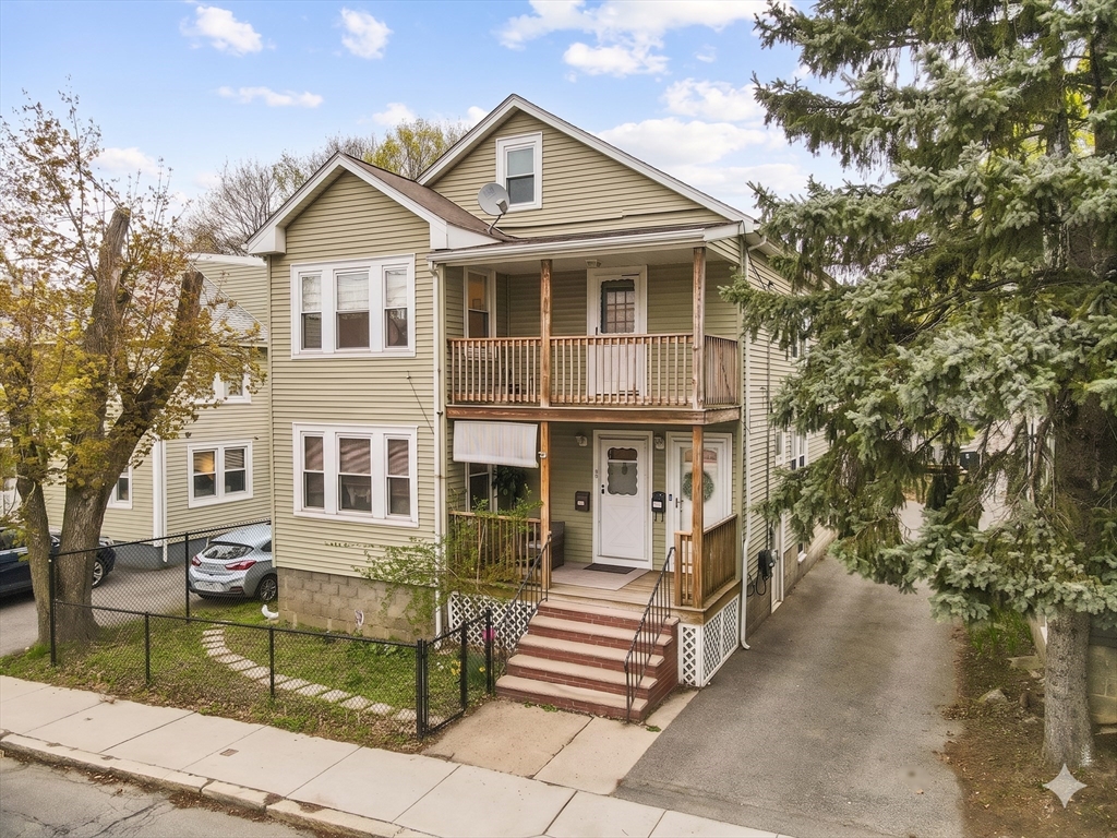 41 Blanchard Road, Cambridge, Massachusetts, 2 Bedrooms Bedrooms, 7 Rooms Rooms,1 BathroomBathrooms,Residential,For Sale,Blanchard Road,73508374