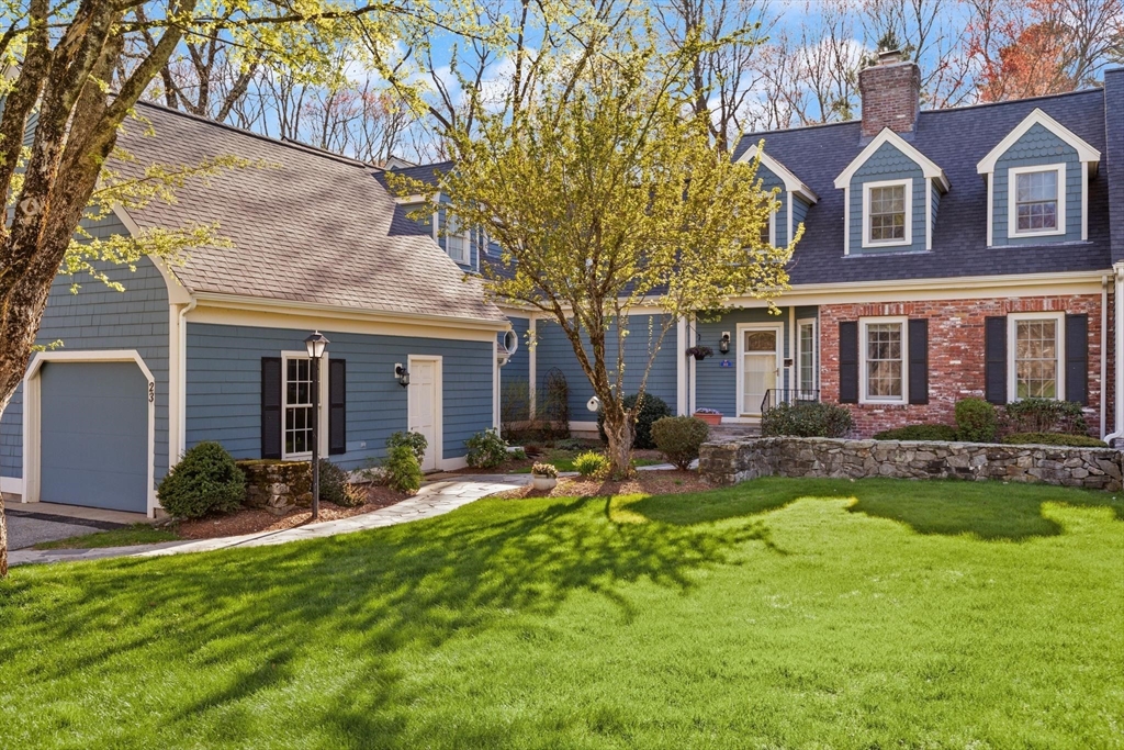 23 Derby Lane, Tyngsborough, Massachusetts, 3 Bedrooms Bedrooms, 7 Rooms Rooms,3 BathroomsBathrooms,Residential,For Sale,Derby Lane,73508344