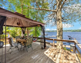 22 Fuller Shores Rd, Lakeville, Massachusetts, 2 Bedrooms Bedrooms, 4 Rooms Rooms,1 BathroomBathrooms,Residential,For Sale,Fuller Shores Rd,73508414