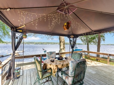 22 Fuller Shores Rd, Lakeville, Massachusetts, 2 Bedrooms Bedrooms, 4 Rooms Rooms,1 BathroomBathrooms,Residential,For Sale,Fuller Shores Rd,73508414