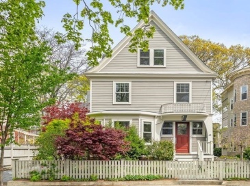 65 Wendell St, Cambridge, Massachusetts, 4 Bedrooms Bedrooms, 10 Rooms Rooms,3.5 BathroomsBathrooms,Residential,For Sale,Wendell St,73508221