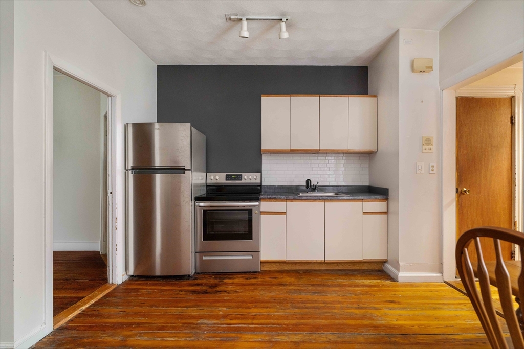 99 Prince Street, Boston, Massachusetts, 1 Bedroom Bedrooms, 4 Rooms Rooms,1 BathroomBathrooms,Residential Lease,For Rent,Prince Street,73508438