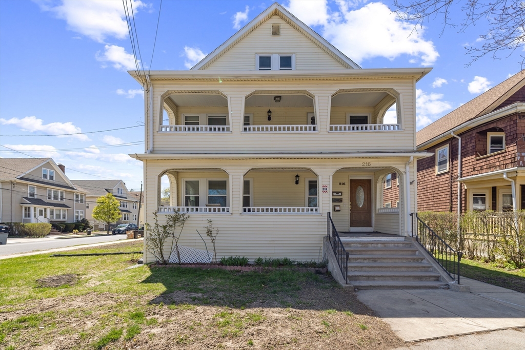 216 Broadway, Arlington, Massachusetts, 5 Bedrooms Bedrooms, 8 Rooms Rooms,2 BathroomsBathrooms,Residential Lease,For Rent,Broadway,73508443